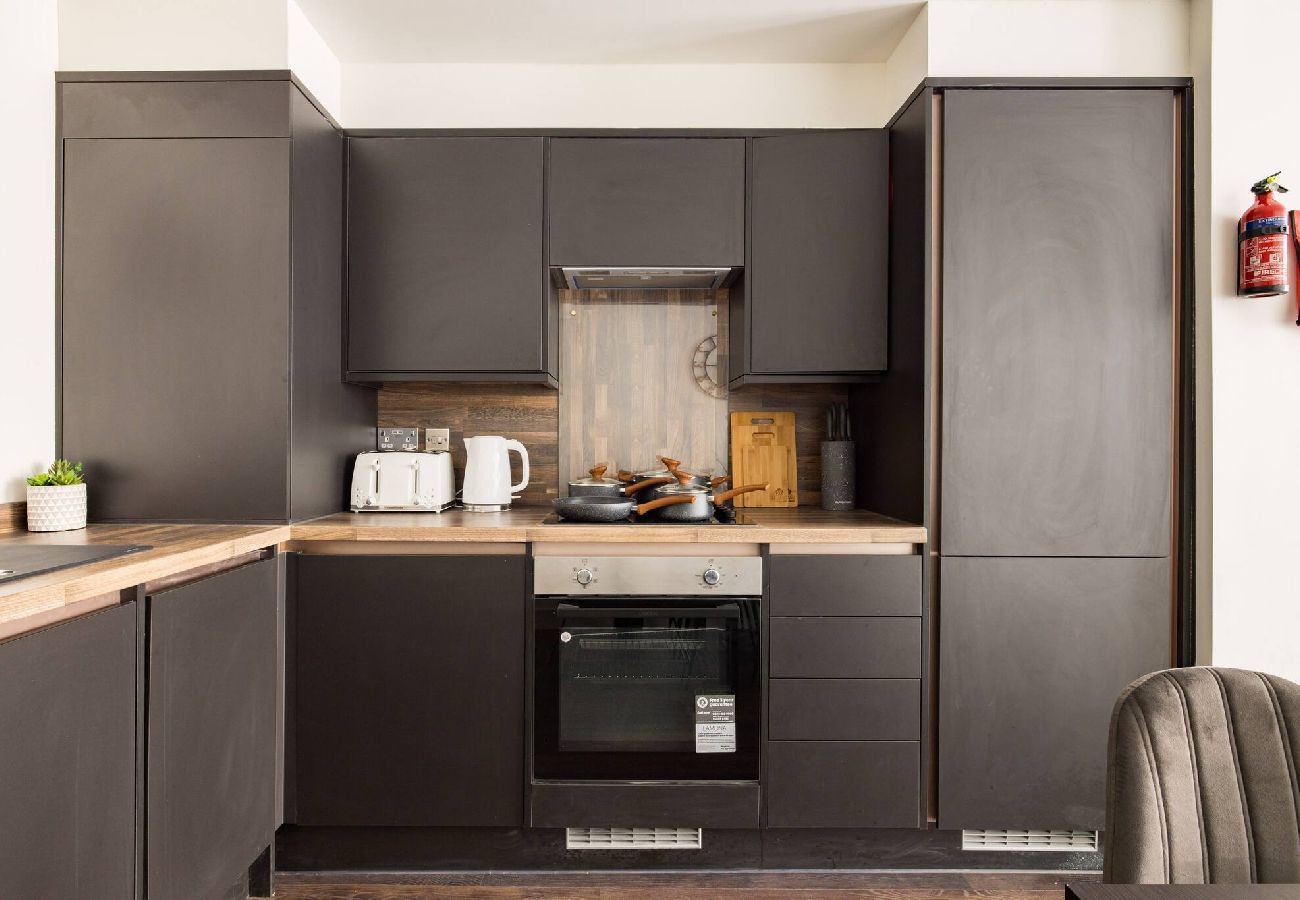 Apartment in London - Chic Retreat by Wild Roses - A 