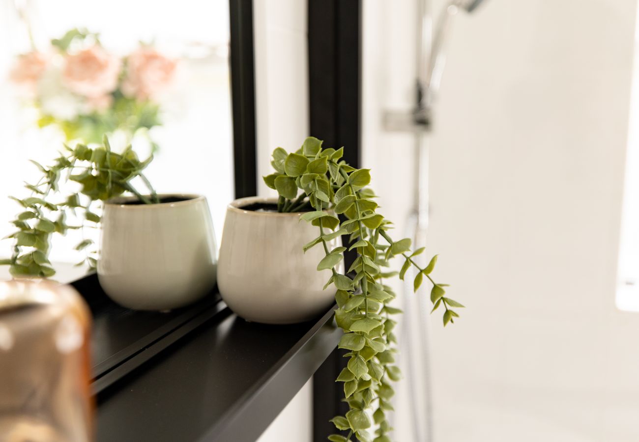 Apartment in Greenwich - The Garden Nest – Victorian 2-Bed