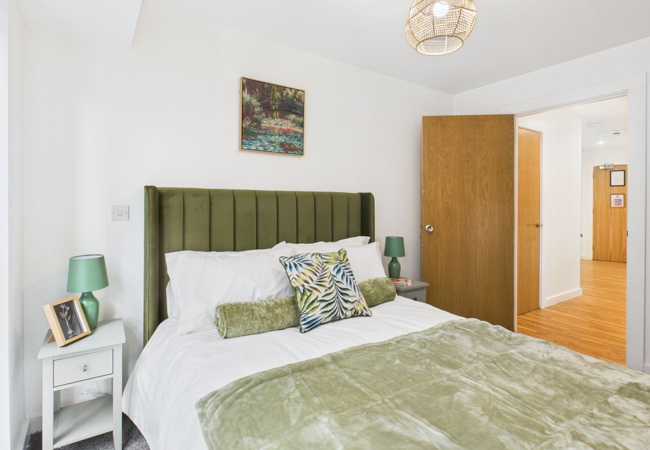 Apartment in Manchester - Bright & Stylish 2-Bed | Central Manchester